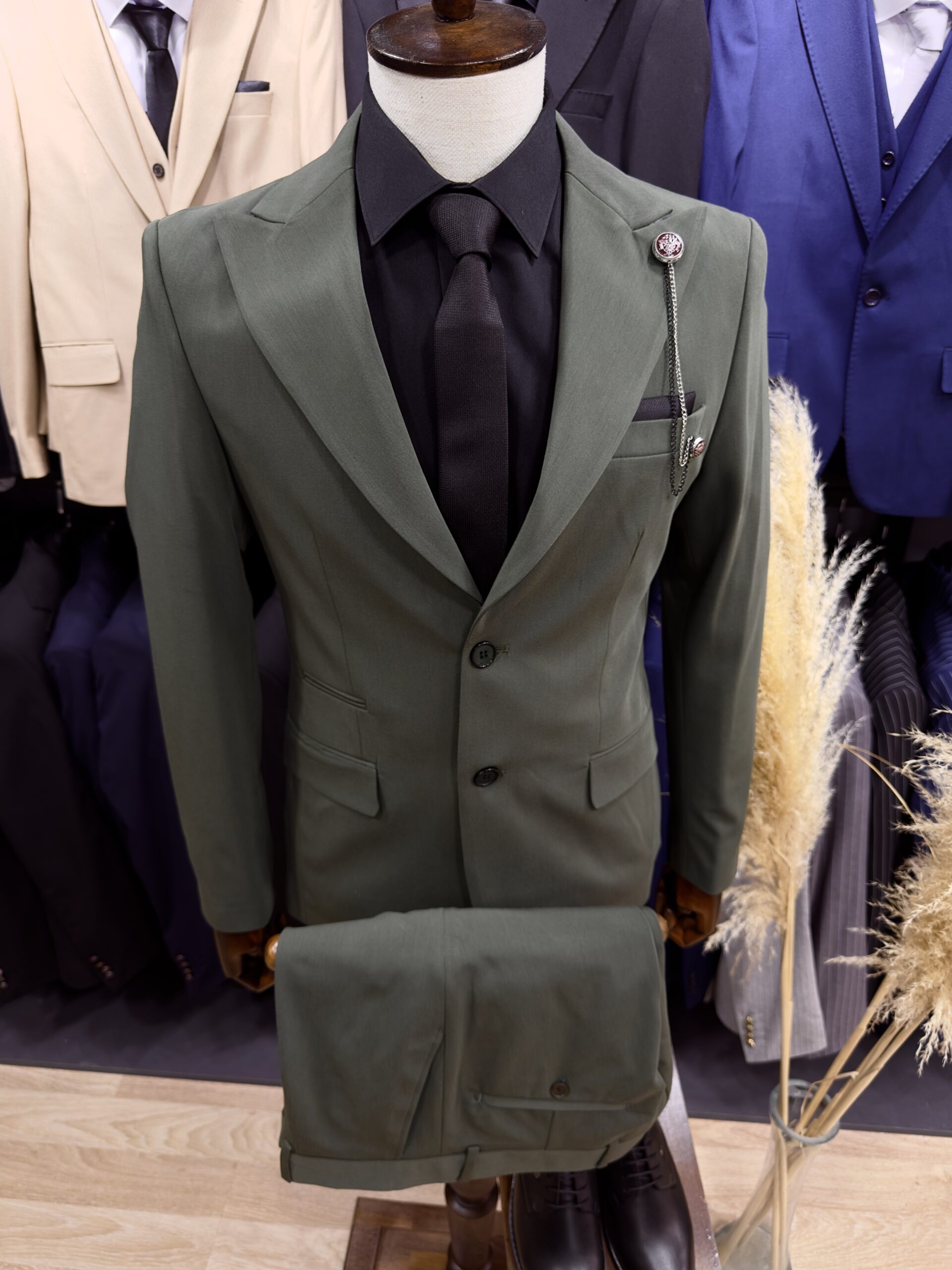 Yeşil Düz Kumaş Çift Düğme Slim Fit Takım Elbise Full Set - Görsel 2